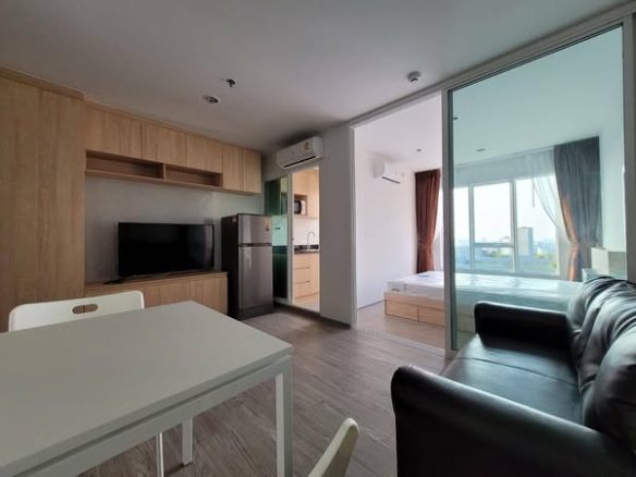 bedroom of รีเจ้นท์โฮม บางซ่อน เฟส 28 อาคาร B