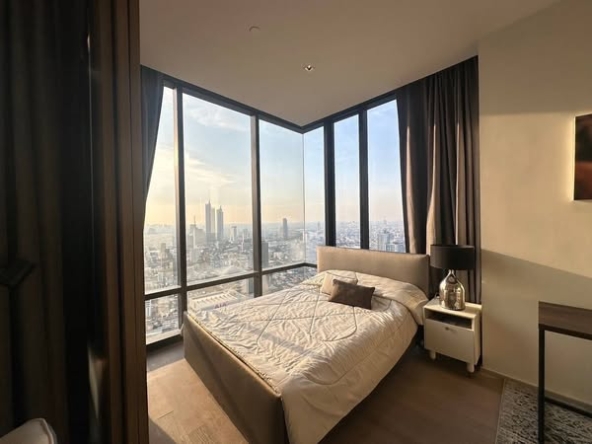 bedroom of Ashton Silom