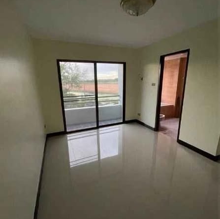 room interior of Bangna Home Office