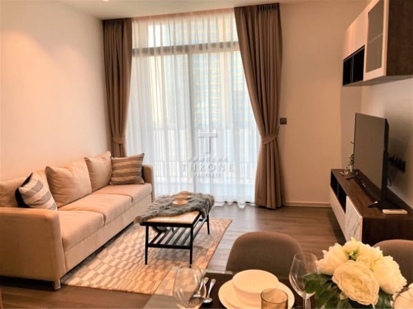 living room of MUNIQ Sukhumvit 23