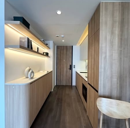 room interior of MUNIQ Sukhumvit 23