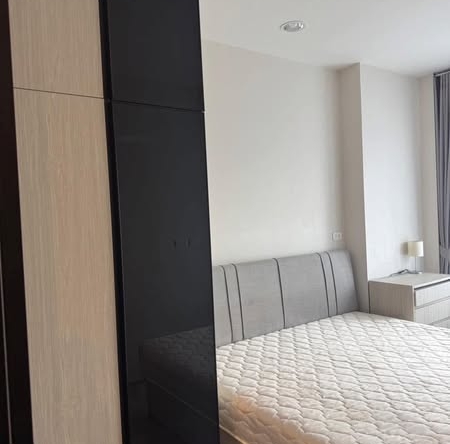 bedroom and room interior of นิช โมโน เมกะ สเปซ บางนา (Niche MONO Mega Space Bang Na)