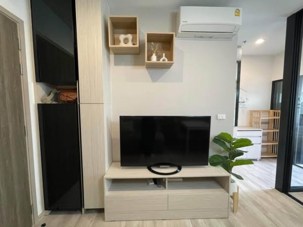 living room and room interior of นิช โมโน เมกะ สเปซ บางนา (Niche MONO Mega Space Bang Na)