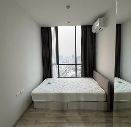 bedroom of Niche Pride Tao Poon Interchange