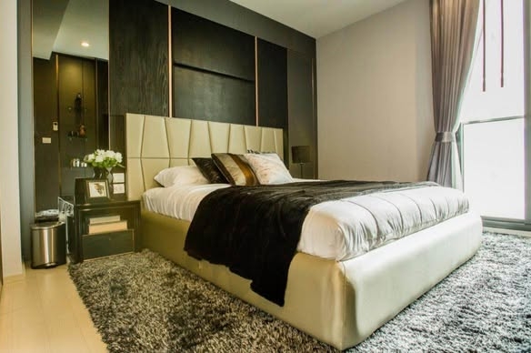 bedroom of Noble Ploenchit