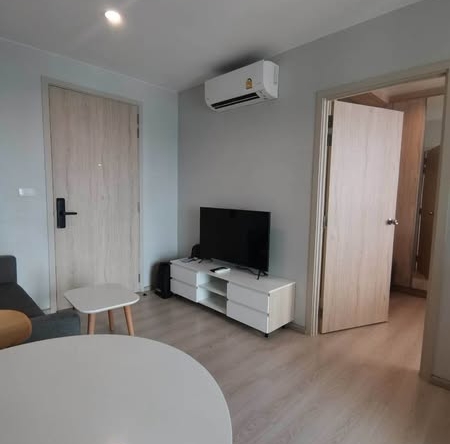 bedroom and room interior of NUE Noble Srinakarin Lasalle นิว โนเบิล ศรีนครินทร์ – ลาซาล