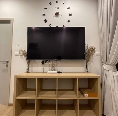 room interior of Oka Haus