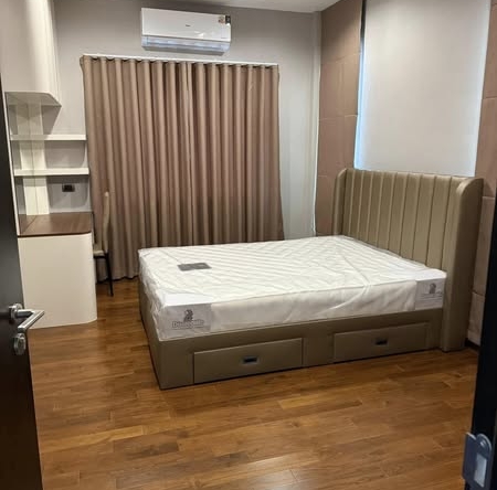 bedroom of Perfect Masterpiece Sukhumvit 77