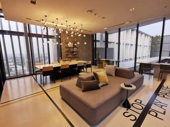 living room of The Key MRT Phetkasem 48