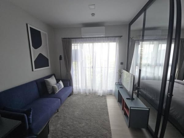 living room and bedroom of The Key MRT Phetkasem 48