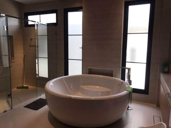 room interior of บ้านเดี่ยว 2 ชั้น อยู่อาศัย (อุปกรณ์ สาธิตAerodynamics)