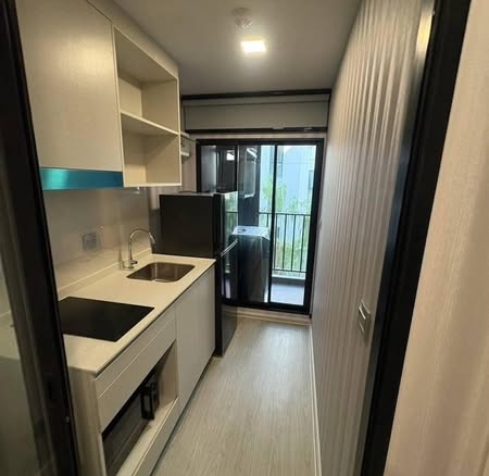 room interior and bathroom of Atmoz Oasis Onnut
