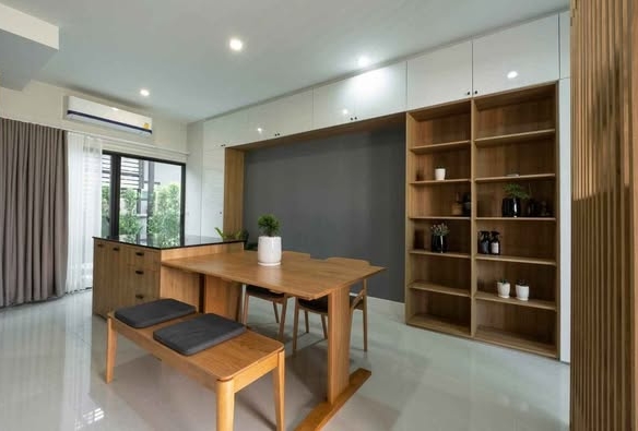 room interior of Baan Klang Muang Rama 9