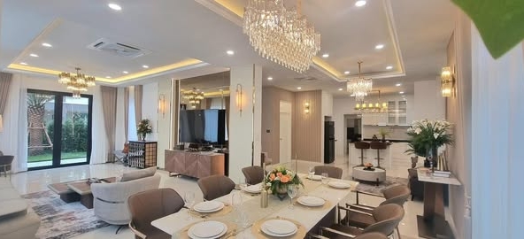 living room and room interior of Baan Klang Muang Sukhumvit 77-On Nut 17