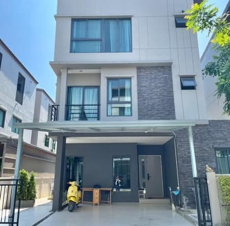 Baan Klang Muang The Edition Rama 9-Krungthep Kreetha บ้านกลางเมือง ดิ อิดิชั่น พระราม9-กรุงเทพกรีฑา