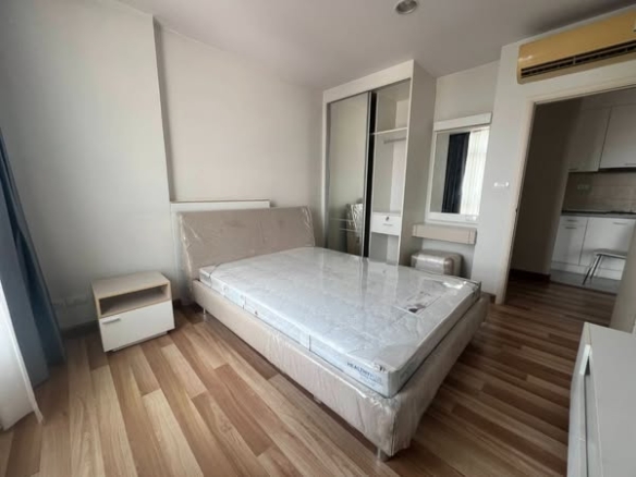 bedroom of Centric Scene Sukhumvit 64