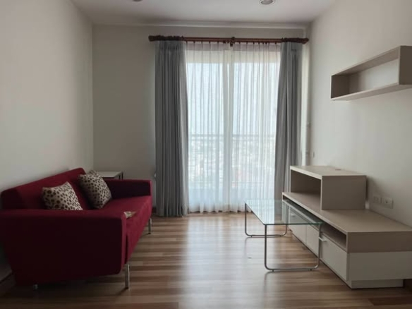 living room and room interior of Centric Scene Sukhumvit 64
