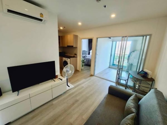 bedroom of Elio Sathorn-Wutthakat