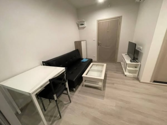 room interior of Ideo Charan 70 – Riverview