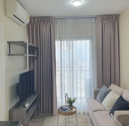 living room and bedroom of Kensington Sukhumvit-Thepharak