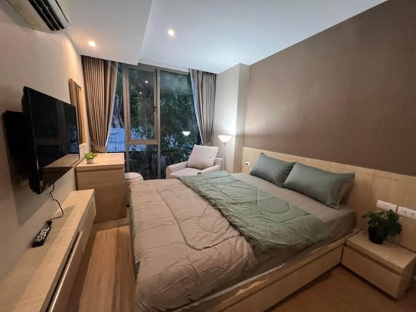 Klass Silom Condo