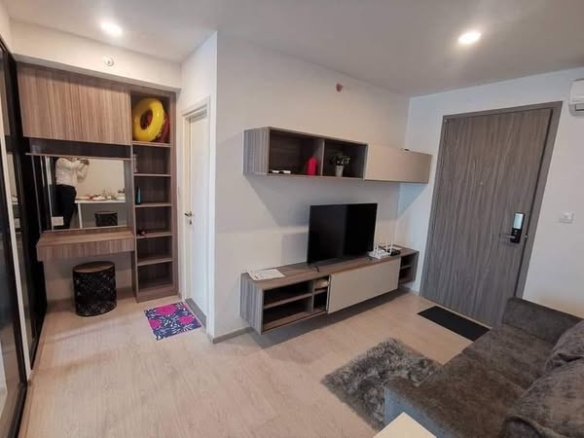 bedroom and room interior of KnightsBridge Phaholyothin Interchange
