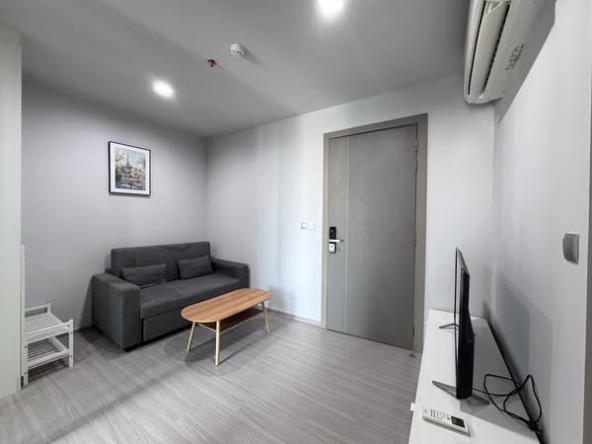 room interior of Life Asoke – Rama 9