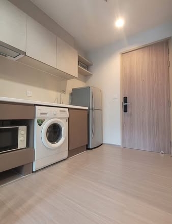 Life Sathorn Sierra ไลฟ์ สาทร เซียร์รา