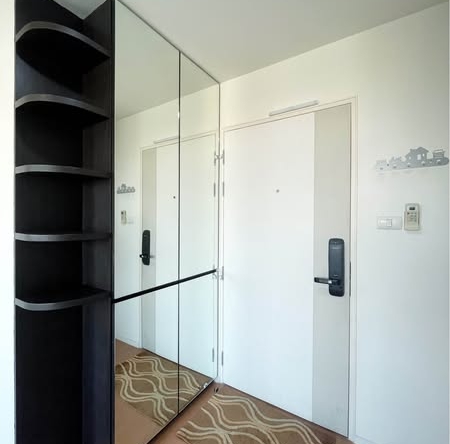 room interior of Lumpini Condo Town Ram Inthra-Lat Pla Khao 2