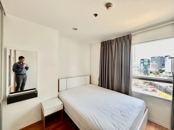 bedroom and room interior of Lumpini Park Rama 9 – Ratchada