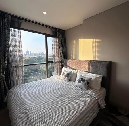 bedroom of Lumpini Suite Phetchaburi – Makkasan