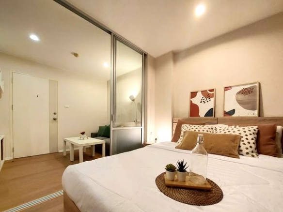 bedroom of Lumpini Ville On Nut