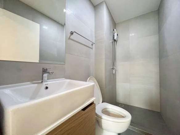 bathroom of Magnix Condo Ramintra21