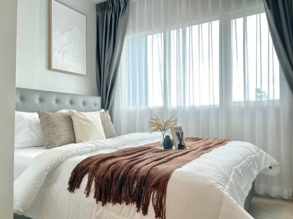 bedroom of Metro Sky Wutthakat
