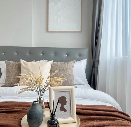 bedroom of Metro Sky Wutthakat