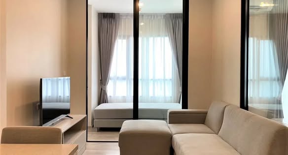 living room and room interior of นิช โมโน เมกะ สเปซ บางนา (Niche MONO Mega Space Bang Na)