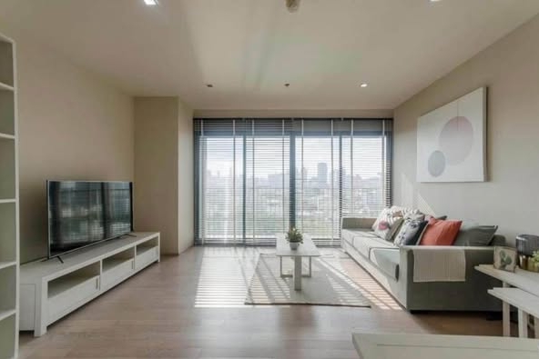 living room of Noble Solo