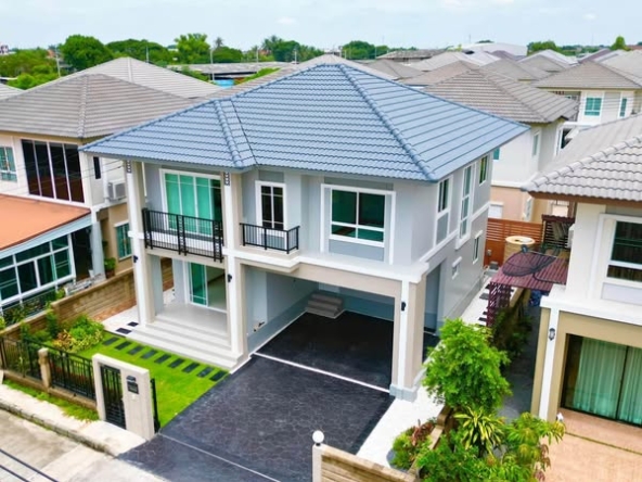 Passorn Prestige Pinklao-Phetkasem
