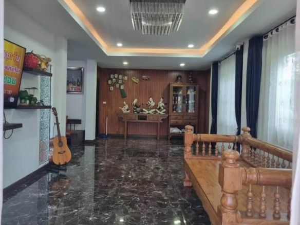 Piemsuk Rattanathibeth-Rachapruek