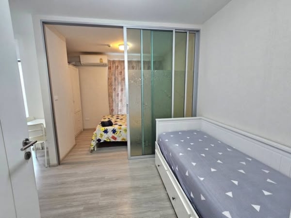 bedroom of PLUM CONDO ราม 60 อินเตอร์เชนจ์