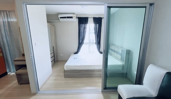 bedroom and room interior of PLUM CONDO CHAENGWATTANA STATION พลัม คอนโด แจ้งวัฒนะ สเตชั่น