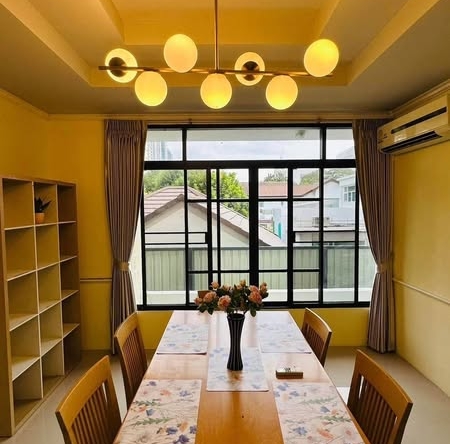 room interior of Quarter 31