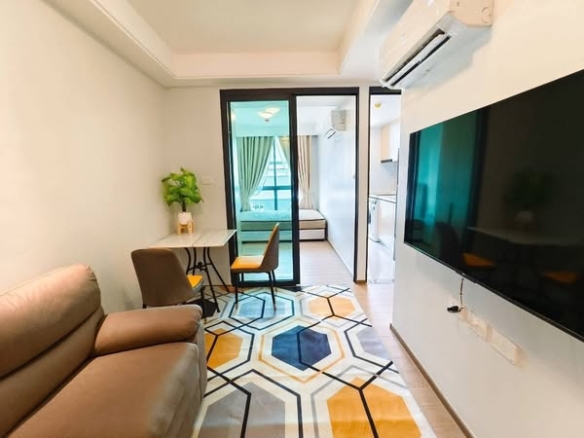 bedroom and living room of Regal Srinakarin 40