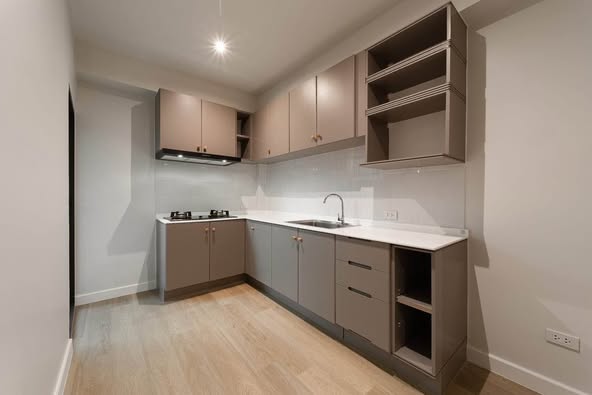 Regent 71 Place