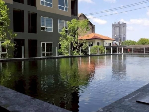 pool of Regent Home 97/1