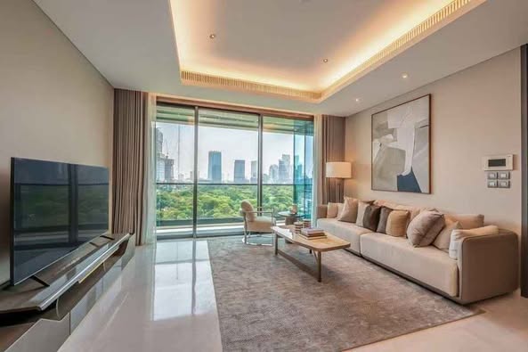 bedroom and living room of Sindhorn Tonson