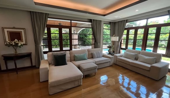 living room and bedroom of Sports Centre Suan Luang Rama IX