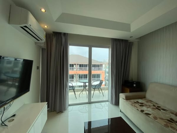 bedroom of Sunset Boulevard Residence 2