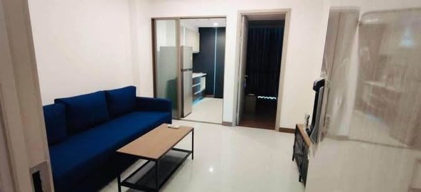 living room and room interior of Supalai Oriental Sukhumvit 39