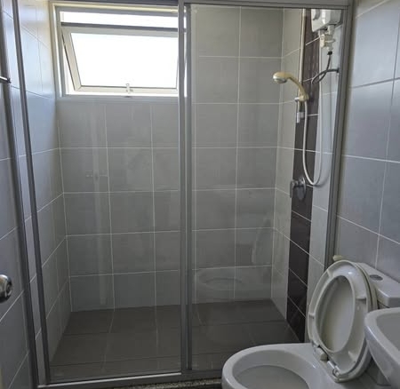bathroom of Supalai Veranda Rattanathibet
